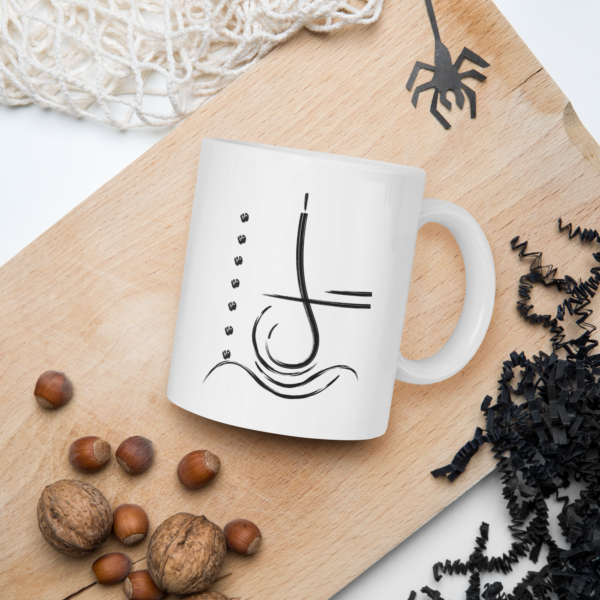 white glossy mug