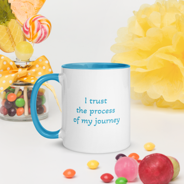 mug with color inside