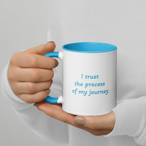 mug with color inside