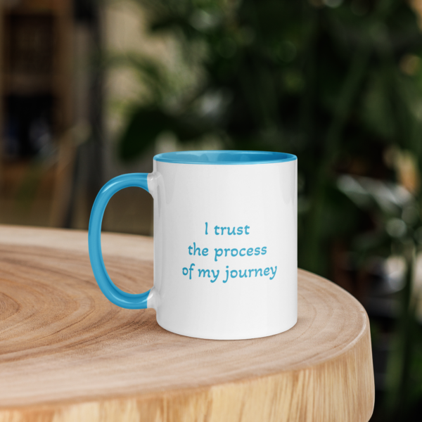mug with color inside